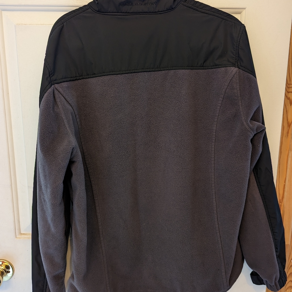 Gently worn Men's light jacket 🧥 - Picture 6 of 6